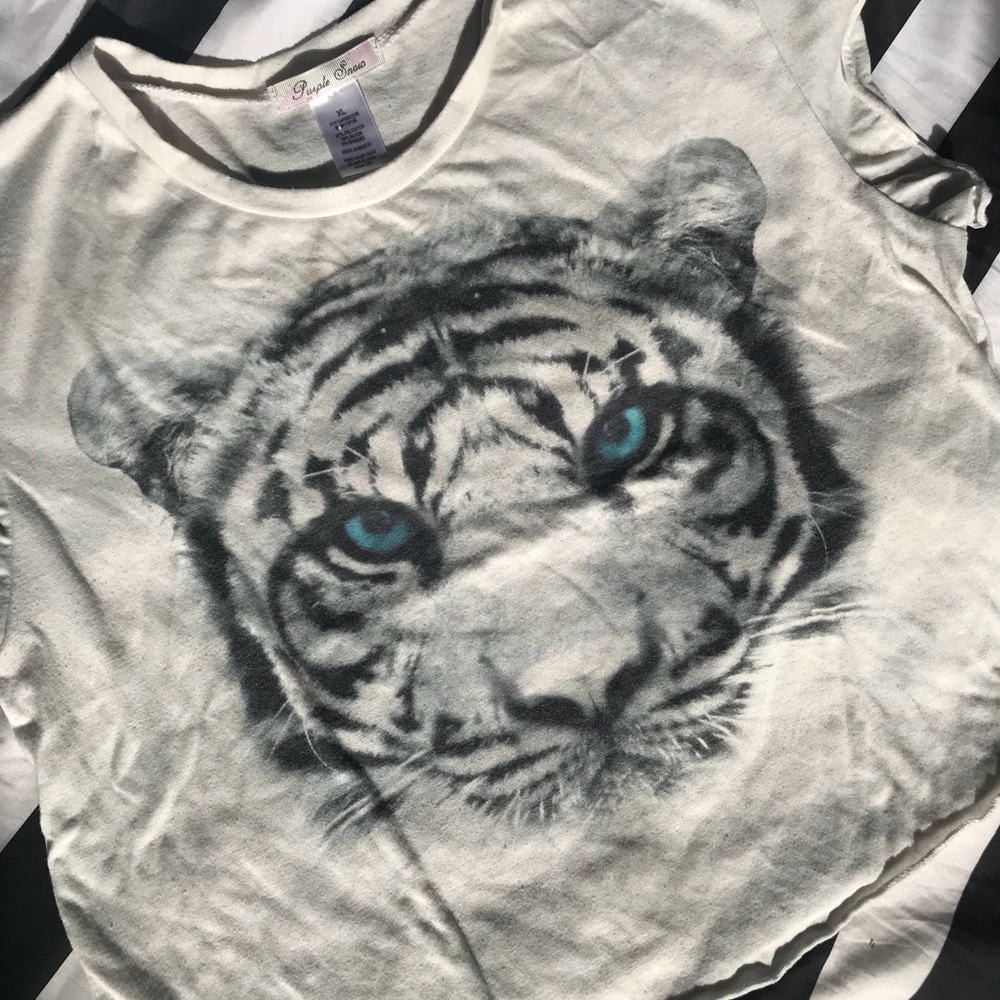 White tiger crop top